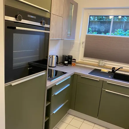 Costa - 2 Zimmer, Kueche,bad,waschmaschine,garten- Kostenloses Wlan Sarstedt