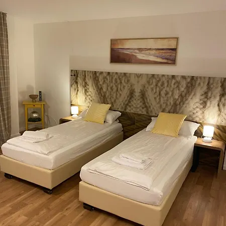 Apartamento Costa - 2 Zimmer, Küche,bad,waschmaschine,garten- Kostenloses Wlan *