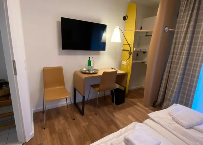 Costa - 2 Zimmer, Küche,bad,waschmaschine,garten- Kostenloses Wlan Apartamento *