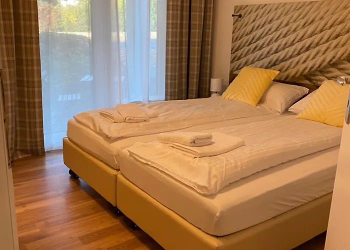 Costa - 2 Zimmer, Kueche,bad,waschmaschine,garten- Kostenloses Wlan * Sarstedt